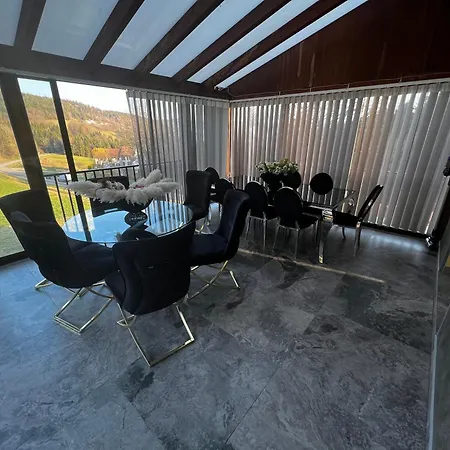 Maison De Luxe Pour 14 Personnes - - Billard - Sport - Baby-foot