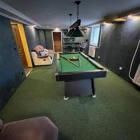 Villa Maison De Luxe Pour 14 Personnes - - Billard - Sport - Baby-foot