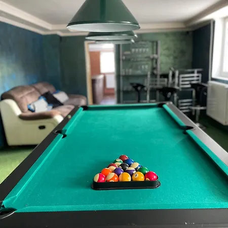 Maison De Luxe Pour 14 Personnes - - Billard - Sport - Baby-foot * Le Tholy